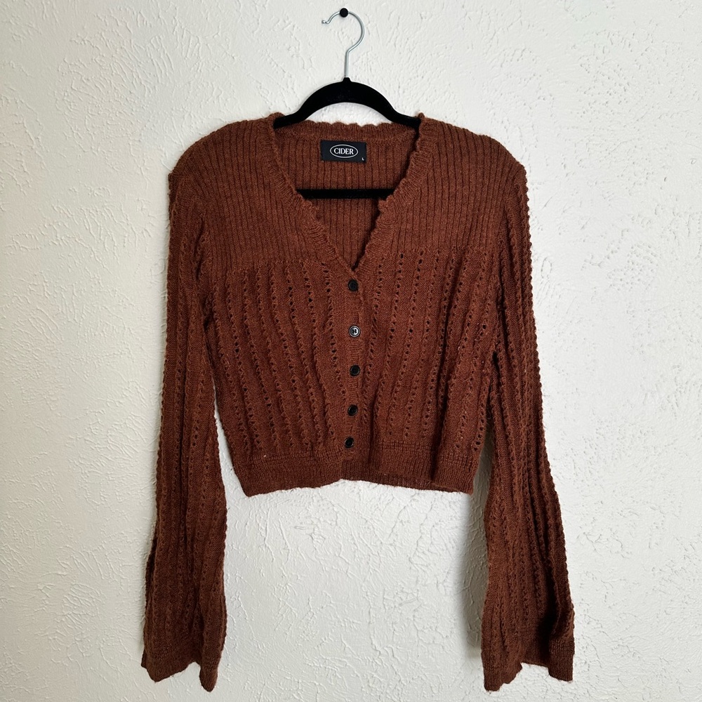 Crop sweater